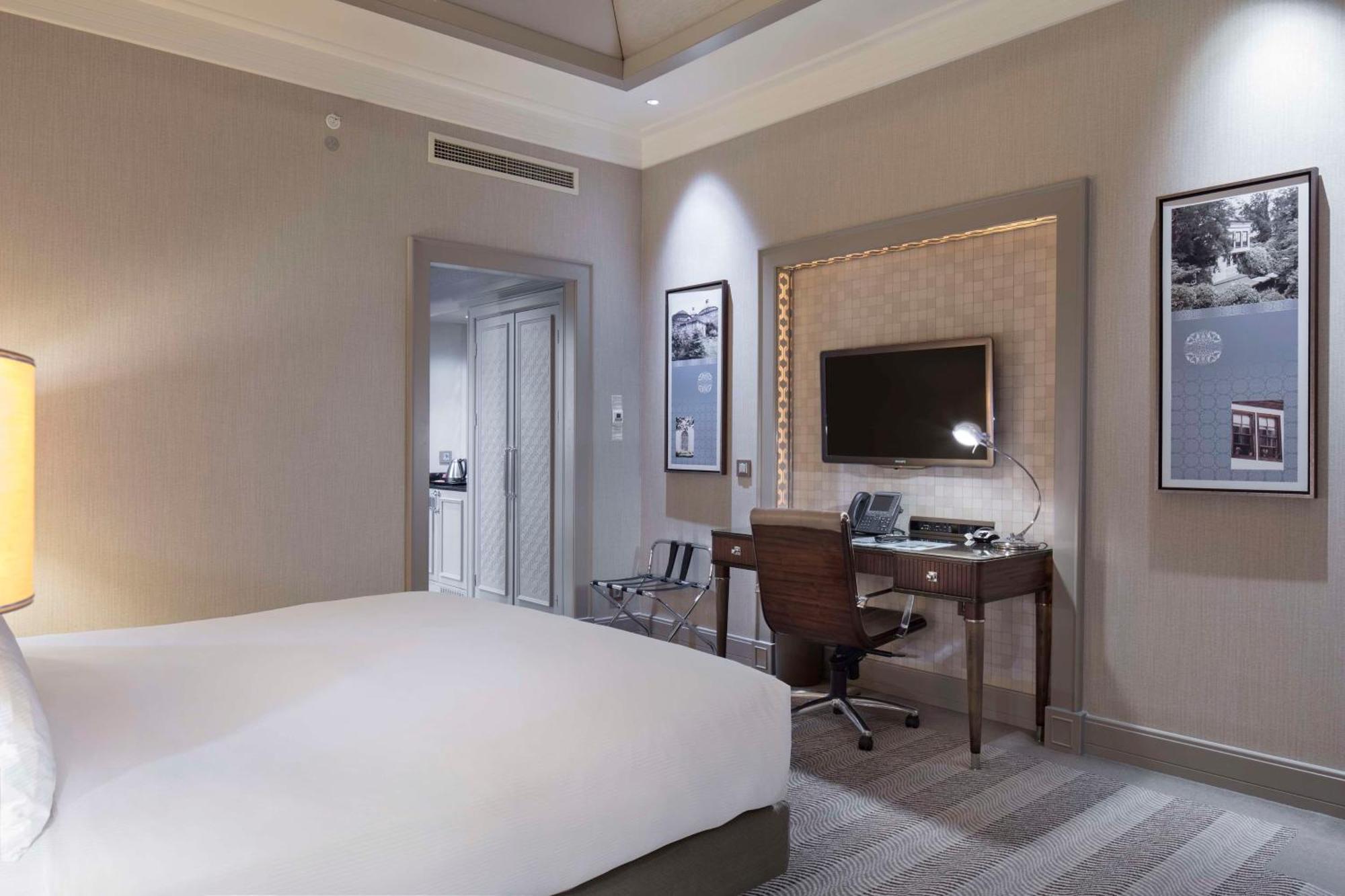 ฮิลตัน เบอร์ซา คอนเวนชั่น เซนเตอร์ แอนด์ สปา Hotel บูร์ซา ภายนอก รูปภาพ
