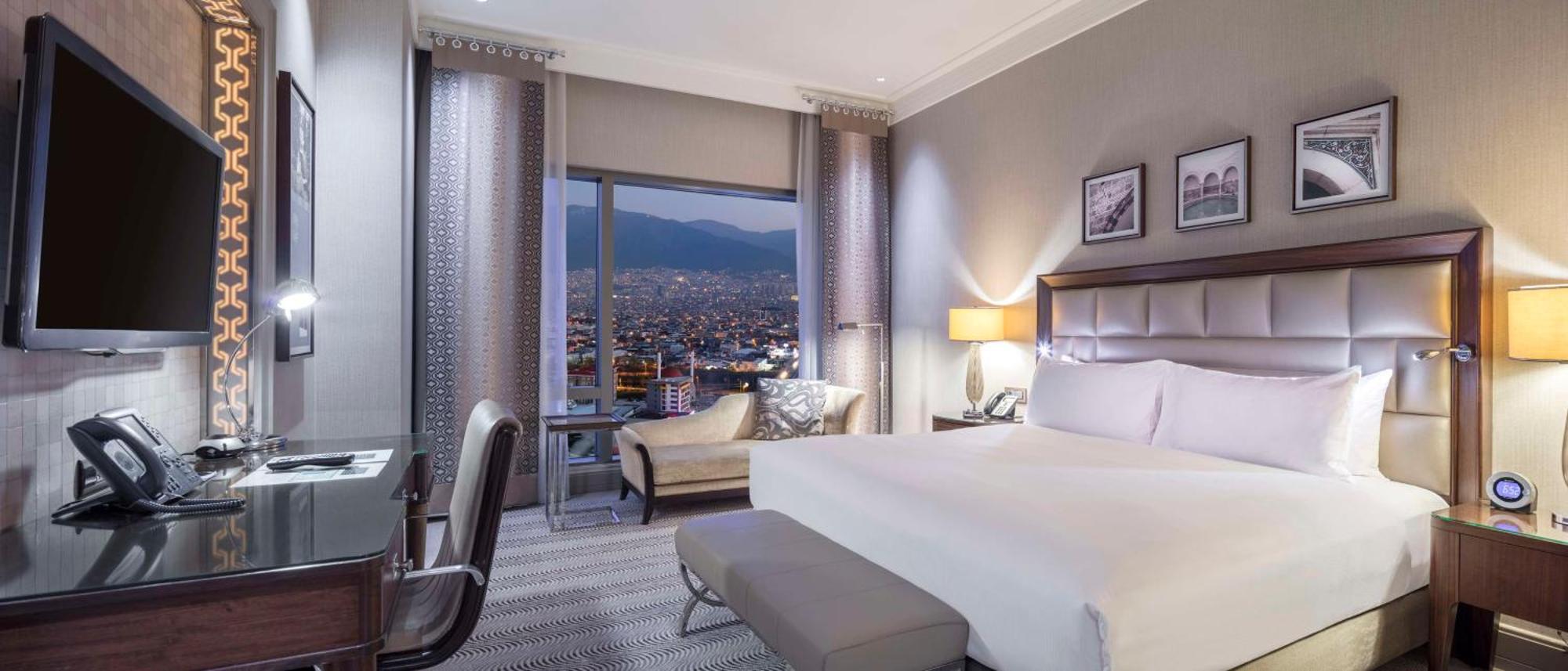 ฮิลตัน เบอร์ซา คอนเวนชั่น เซนเตอร์ แอนด์ สปา Hotel บูร์ซา ภายนอก รูปภาพ