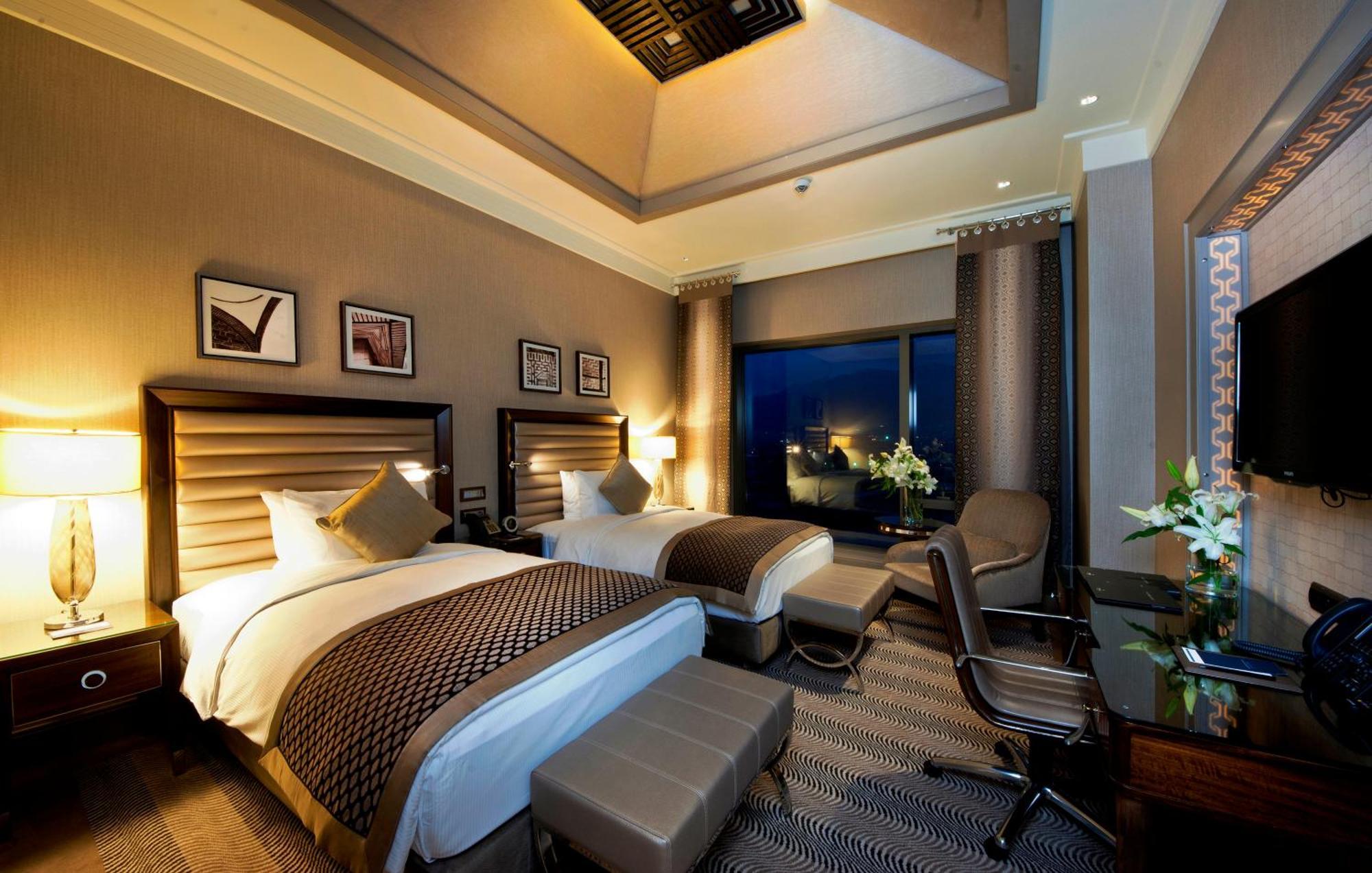 ฮิลตัน เบอร์ซา คอนเวนชั่น เซนเตอร์ แอนด์ สปา Hotel บูร์ซา ภายนอก รูปภาพ